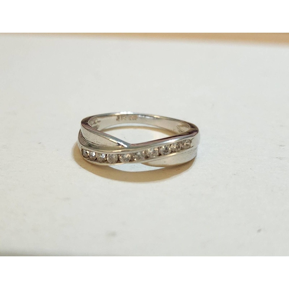 Elegant CZ Crossover Band Ring Marked "JTS 925"